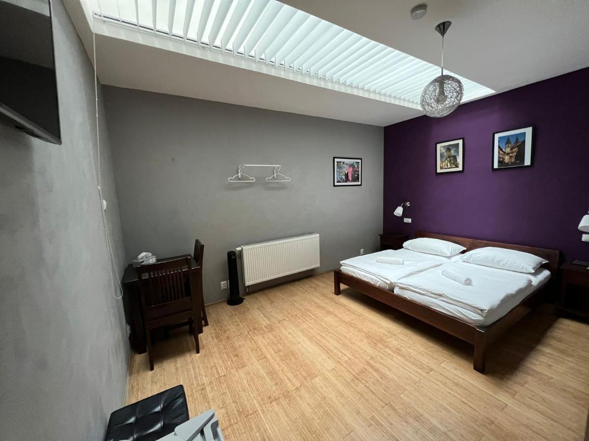 Central Studios Prague Exterior photo